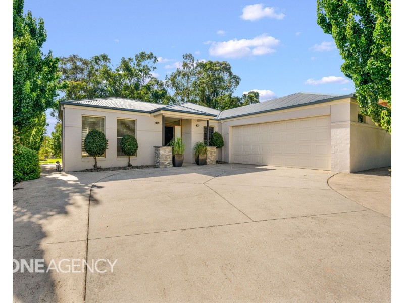 2 Lytham Court, West Wodonga VIC 3690