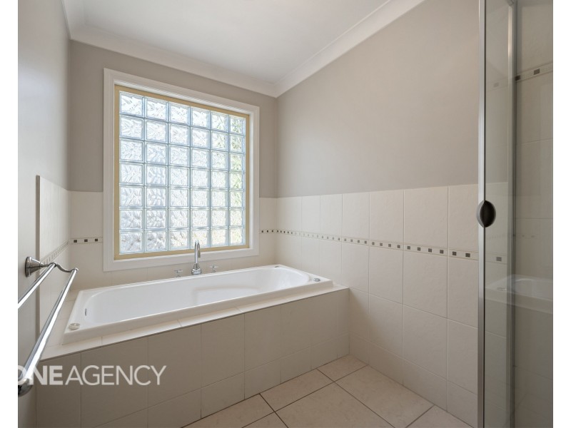 2 Lytham Court, West Wodonga VIC 3690