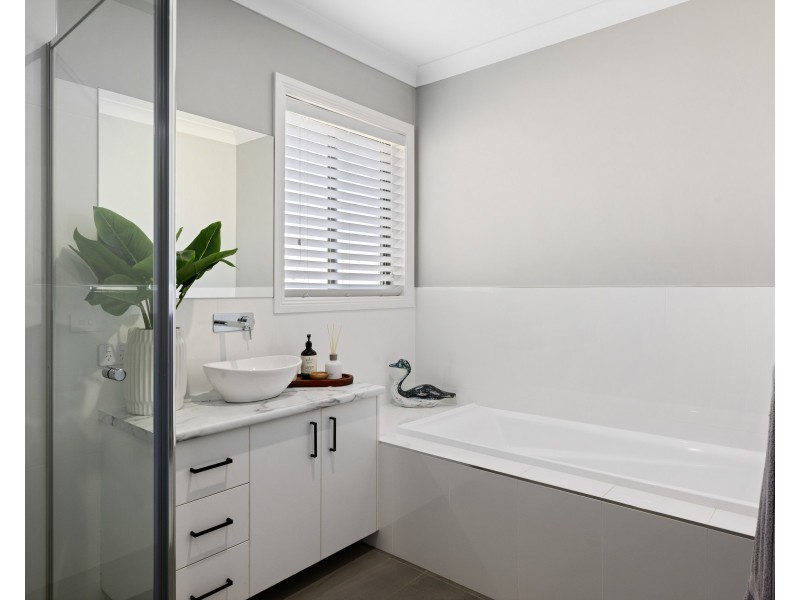 8 RAFTER STREET, Baranduda VIC 3691