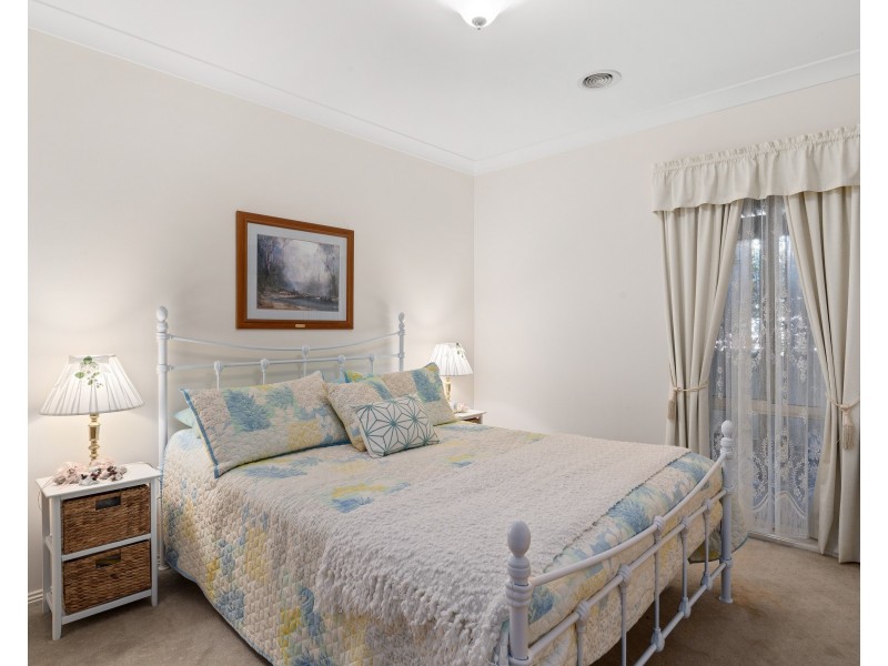 8 Whiteley Circuit, Baranduda VIC 3691