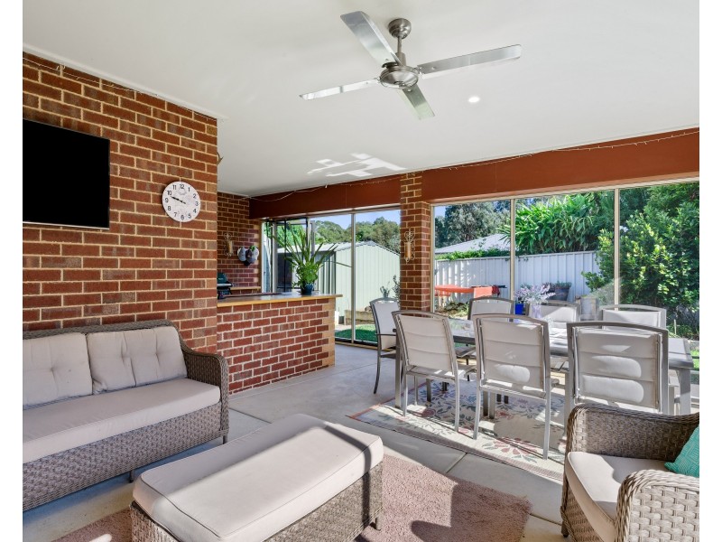 8 Whiteley Circuit, Baranduda VIC 3691