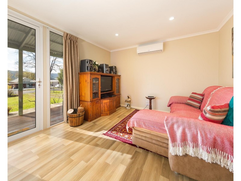 3796 Omeo Highway, Eskdale VIC 3701