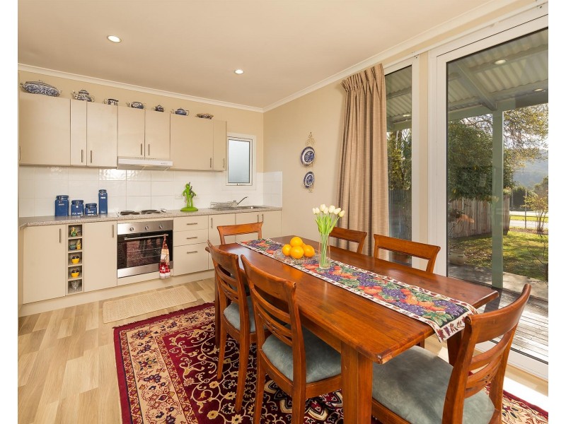 3796 Omeo Highway, Eskdale VIC 3701