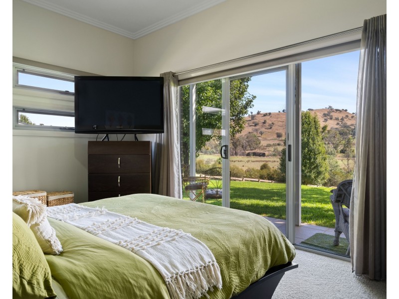 65 Castle Creek Road, Wodonga VIC 3690