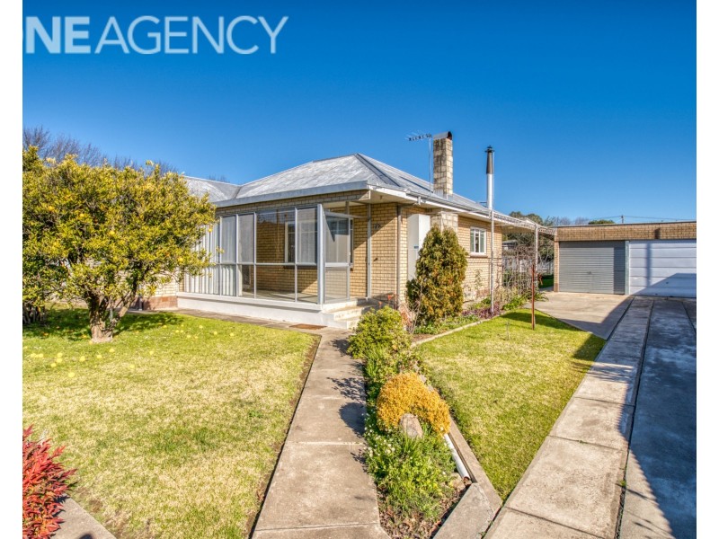 49 GORDON STREET, Wodonga VIC 3690
