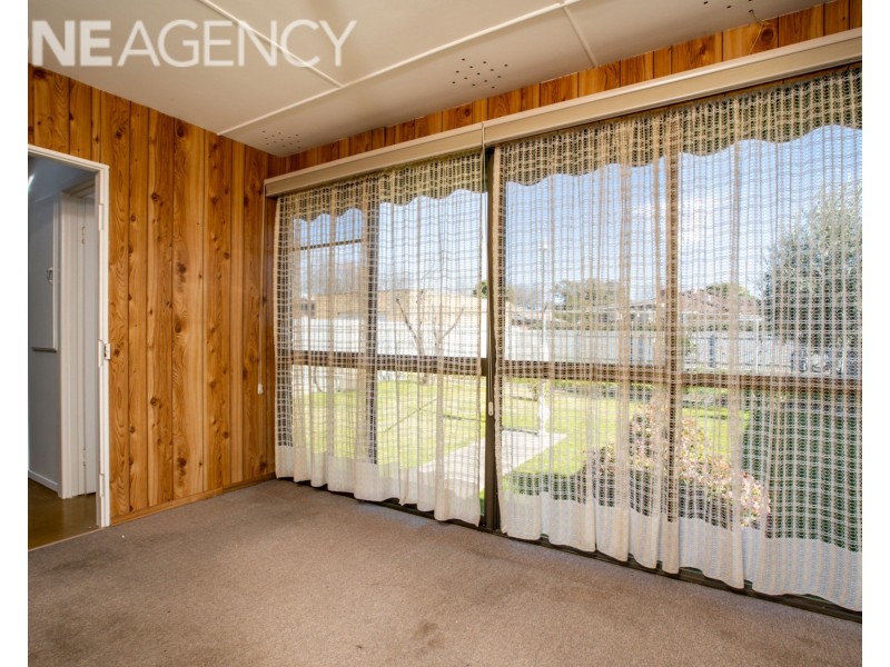 49 GORDON STREET, Wodonga VIC 3690