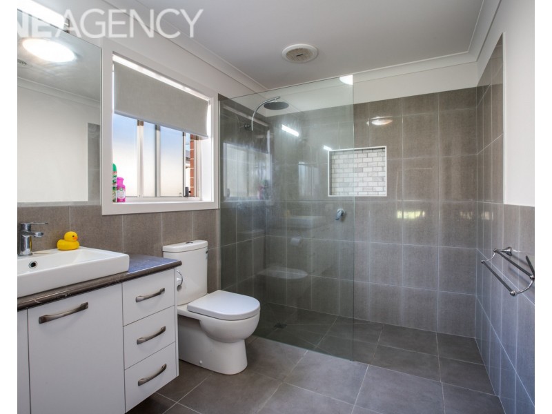 9 Roper Street, West Wodonga VIC 3690