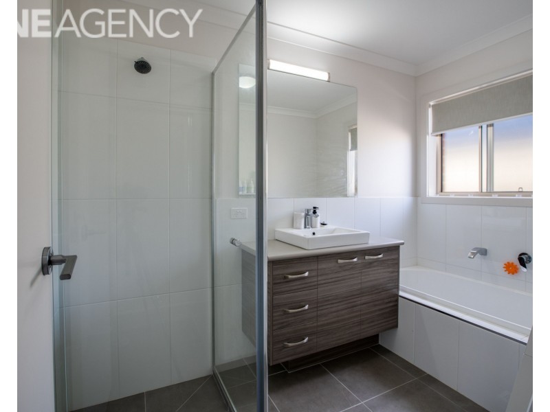 9 Roper Street, West Wodonga VIC 3690