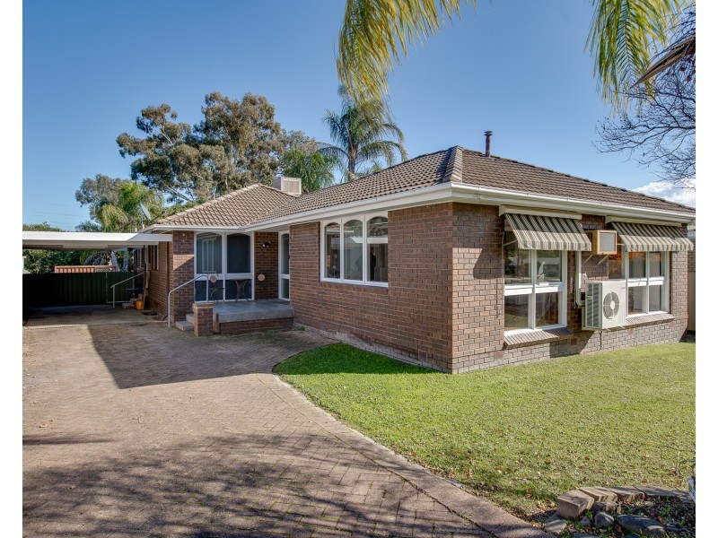 21 Holmes Court, Wodonga VIC 3690