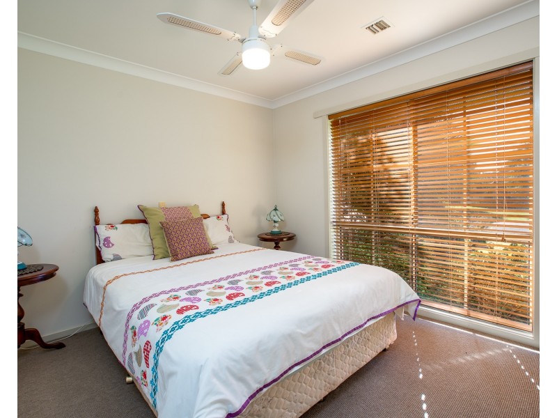 9 Player Court, Wodonga VIC 3690