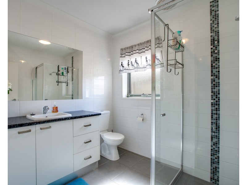 24 Omeara Street, Wodonga VIC 3690