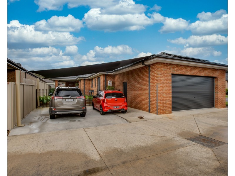 24 Omeara Street, Wodonga VIC 3690