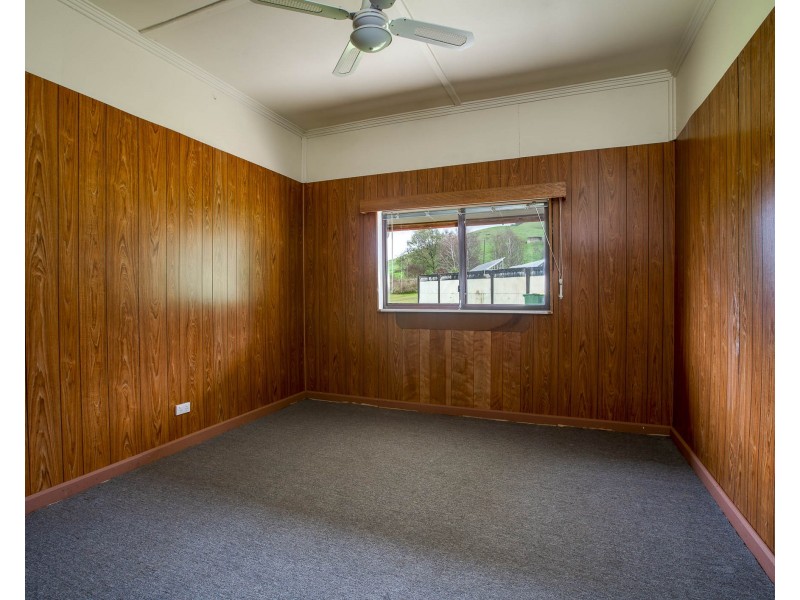 4 Dunstan Court, Eskdale VIC 3701