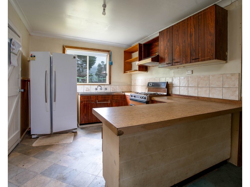 4 Dunstan Court, Eskdale VIC 3701