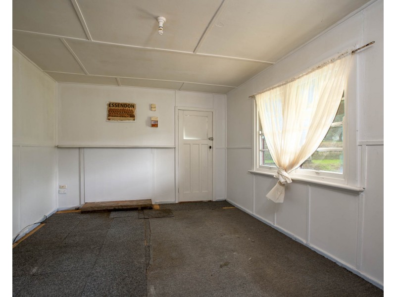 4 Dunstan Court, Eskdale VIC 3701