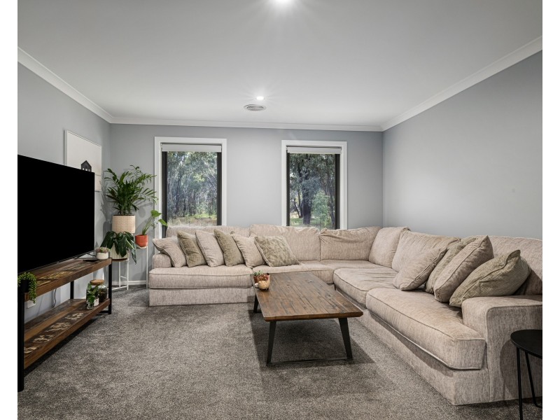 24 Swansea Court, Thurgoona NSW 2640