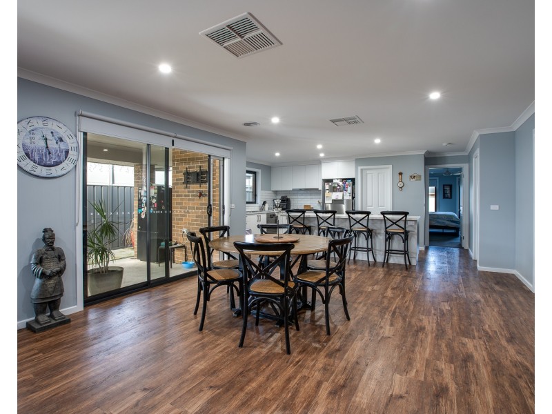 24 Swansea Court, Thurgoona NSW 2640