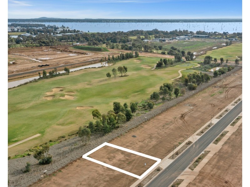 153 Peter Thomson Circuit, Yarrawonga VIC 3730