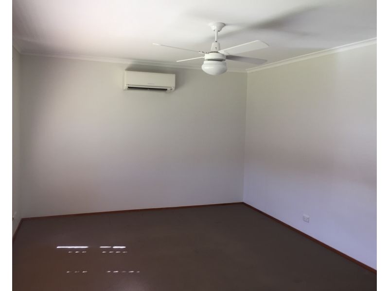 24 Warsaw Crescent, Wodonga VIC 3690