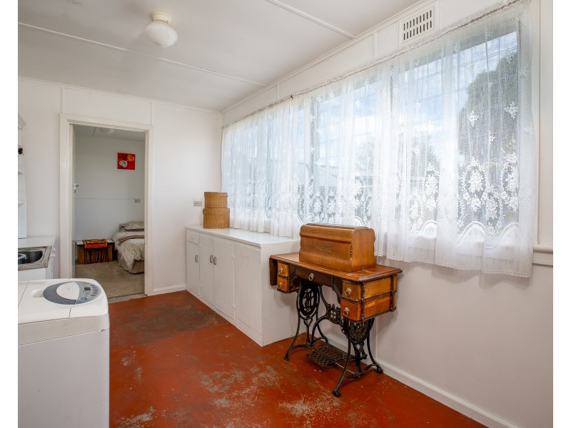 8 MURPHY STREET, Wodonga VIC 3690