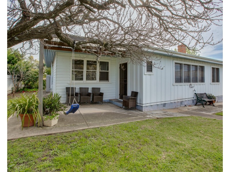 8 MURPHY STREET, Wodonga VIC 3690