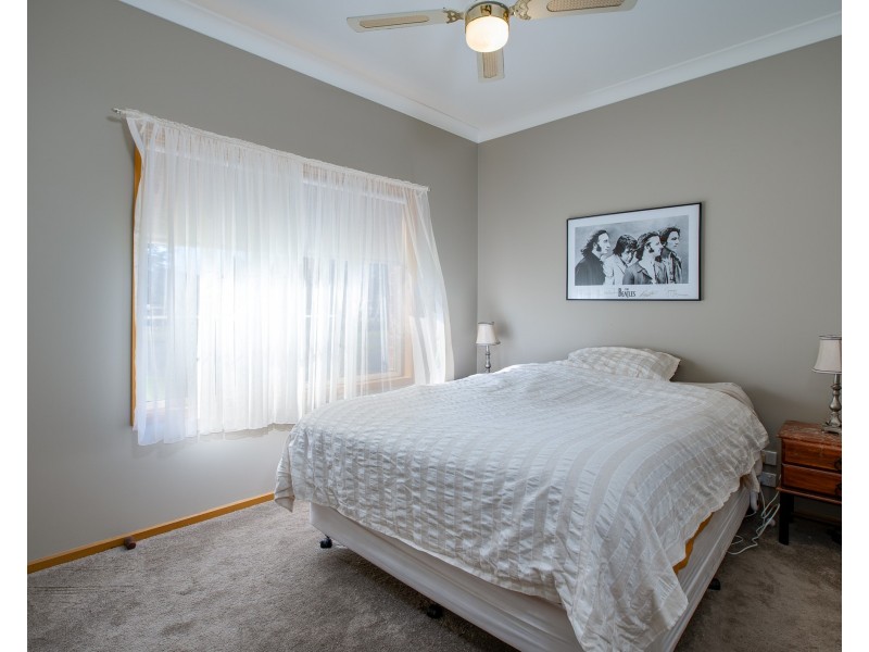 3746 OMEO HIGHWAY, Eskdale VIC 3701