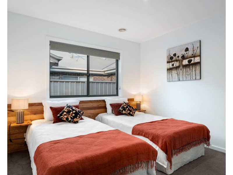 20 Cottlesloe Court, Wodonga VIC 3690