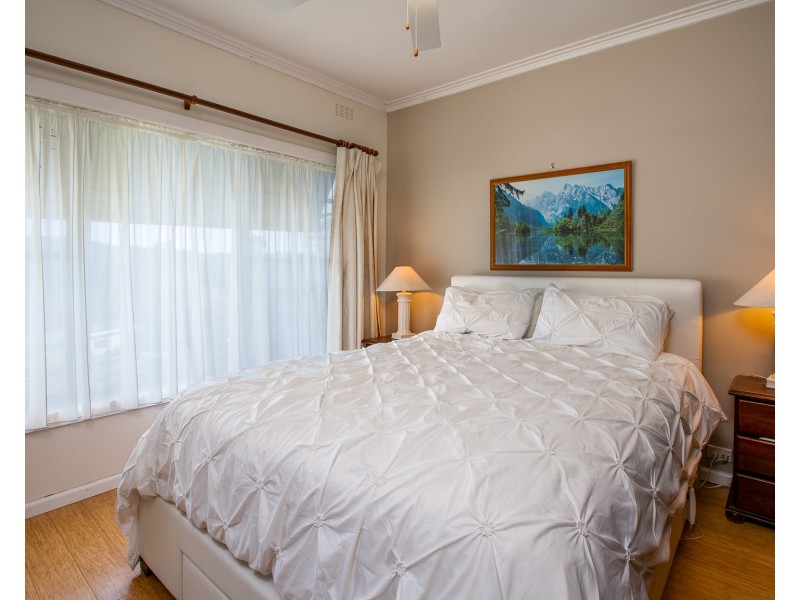 17 Jitema Street, Dartmouth VIC 3701