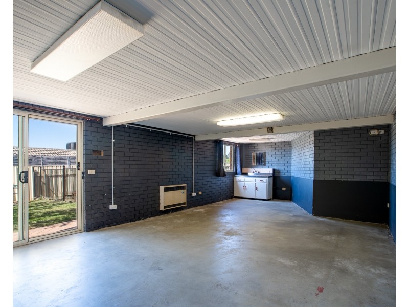 5 BINDER CRESCENT, Wodonga VIC 3690