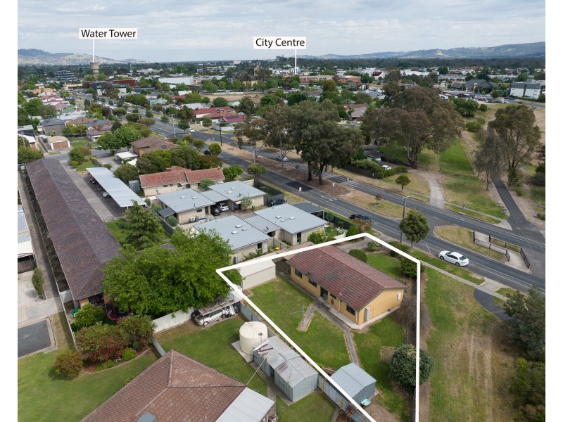 135 LAWRENCE STREET, Wodonga VIC 3690