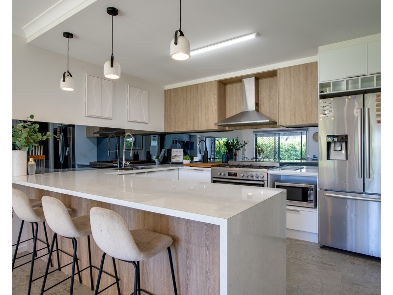 23 RIVERSIDE BOULEVARD, Killara VIC 3691