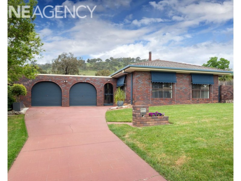 11 BRUCE STREET, West Wodonga VIC 3690