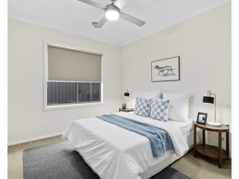 24A ROBINSON WAY, Yarrawonga VIC 3730