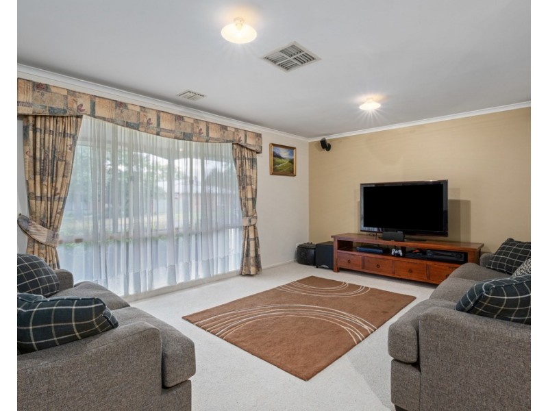 9 Dominic Drive, Wodonga VIC 3690