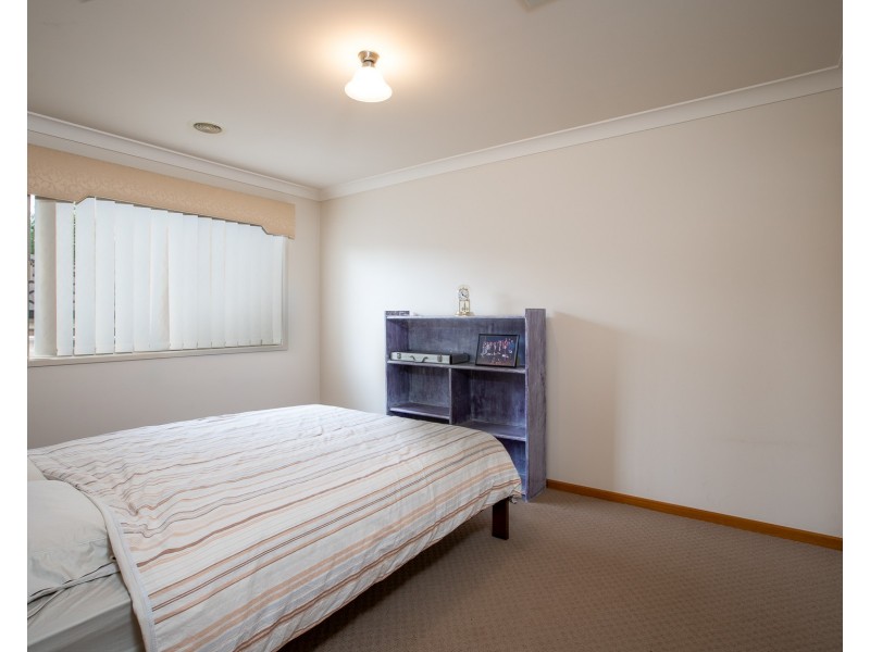 33 Innisbrook Avenue, Wodonga VIC 3690