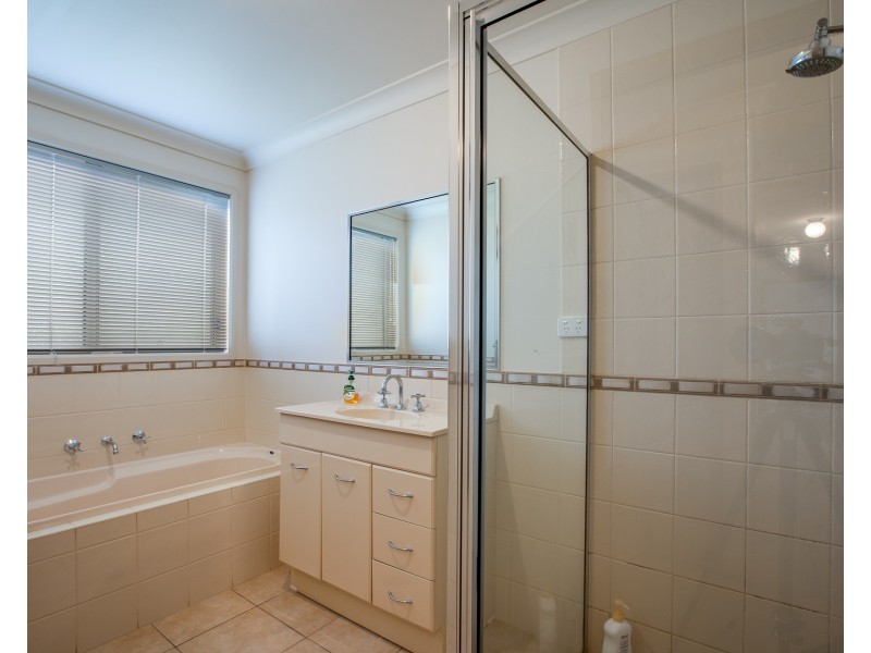 33 Innisbrook Avenue, Wodonga VIC 3690