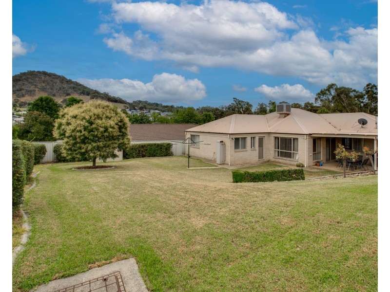 33 Innisbrook Avenue, Wodonga VIC 3690