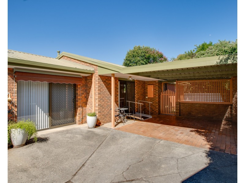 2/147 Hume Street, Wodonga VIC 3690