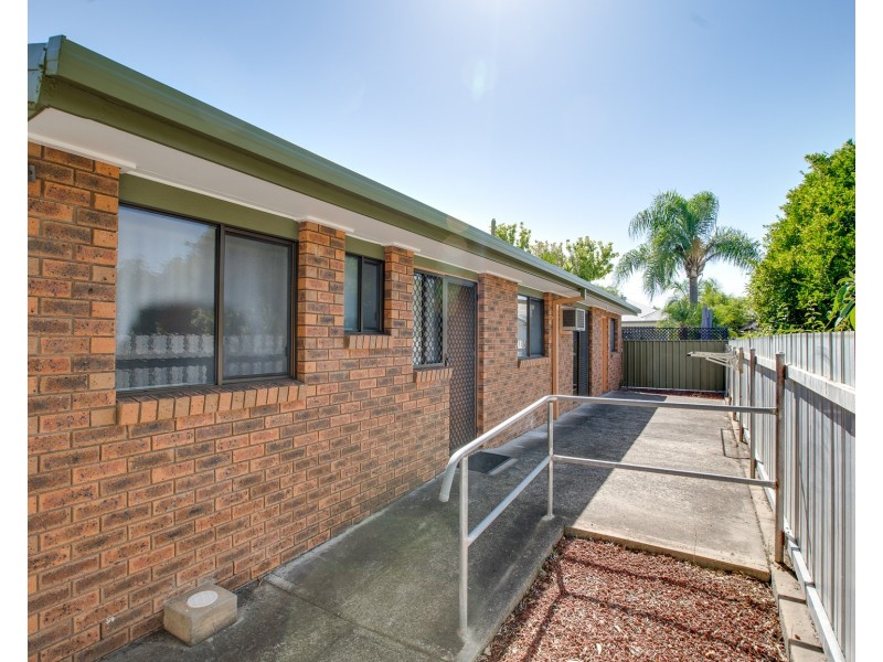 2/147 Hume Street, Wodonga VIC 3690