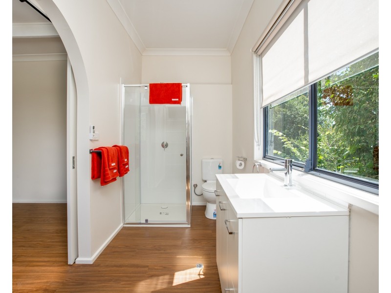 3806 OMEO HIGHWAY, Eskdale VIC 3701