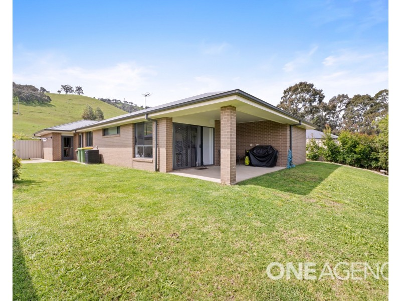 41 Kenneth Watson Drive, Bandiana VIC 3694