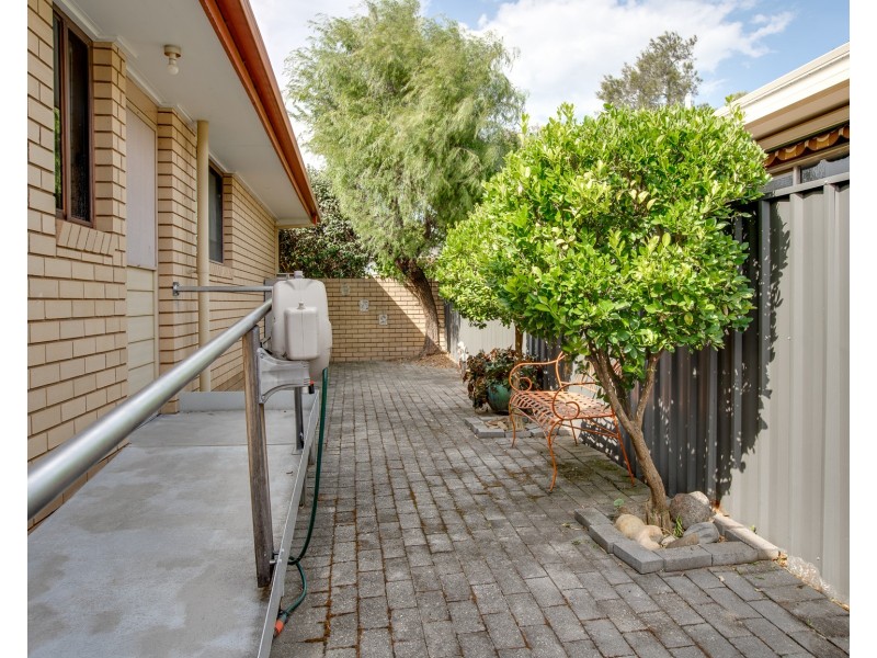 1/88 LAWRENCE STREET, Wodonga VIC 3690