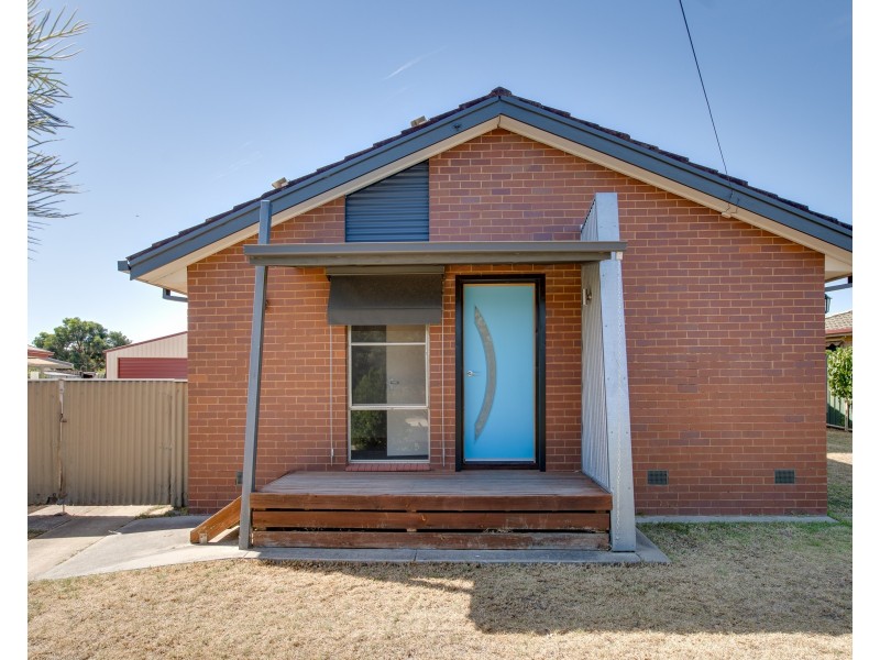 24 HAGUE ROAD, Wodonga VIC 3690