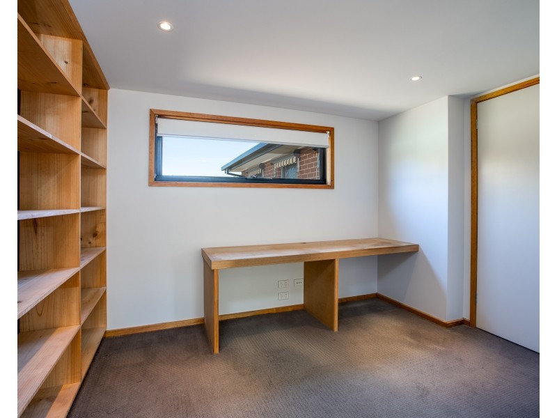 24 HAGUE ROAD, Wodonga VIC 3690