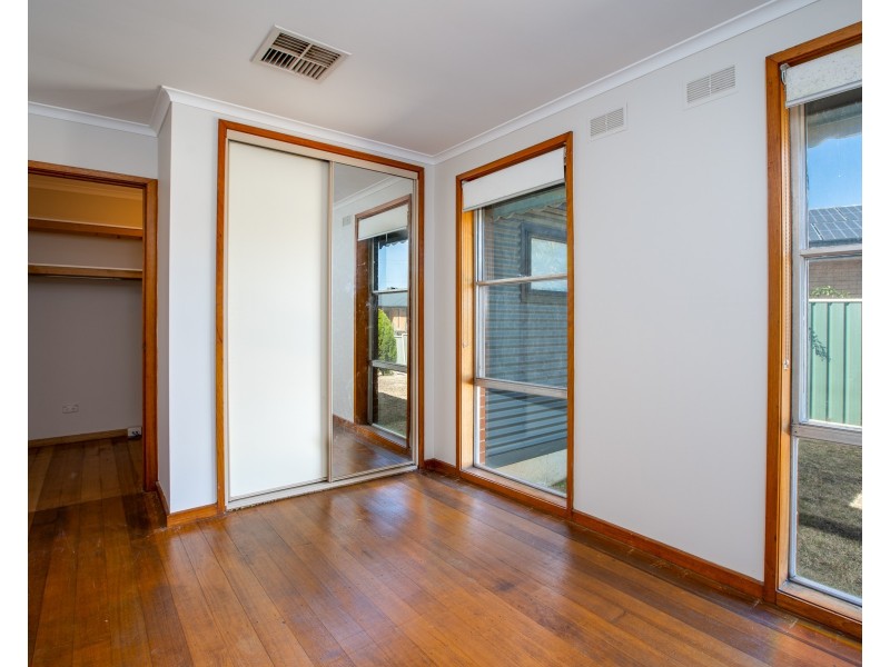 24 HAGUE ROAD, Wodonga VIC 3690