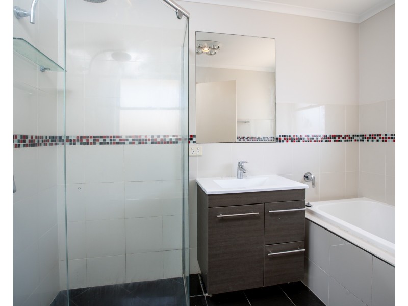 24 HAGUE ROAD, Wodonga VIC 3690