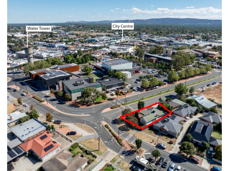 156 LAWRENCE STREET, Wodonga VIC 3690