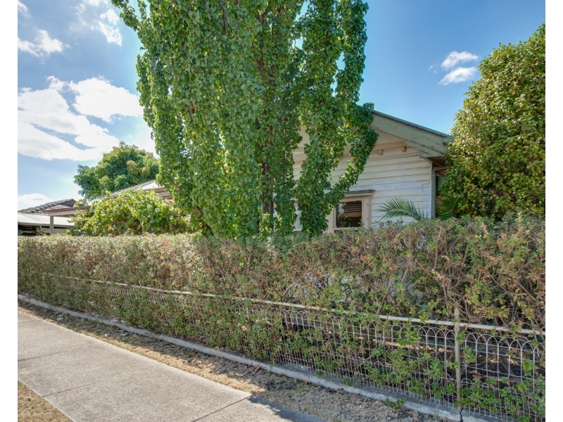 156 LAWRENCE STREET, Wodonga VIC 3690