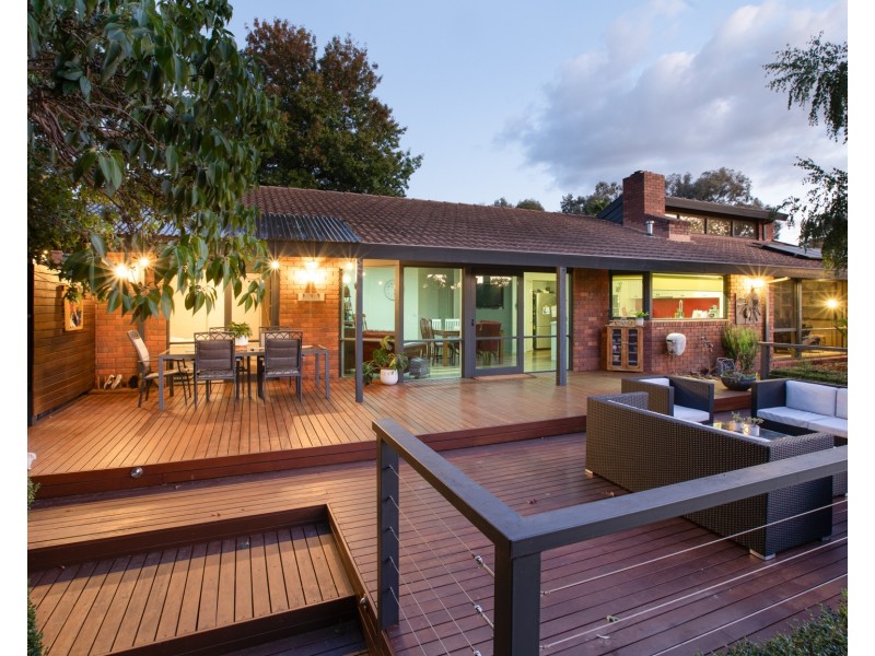 4 ARDERN PLACE, Wodonga VIC 3690