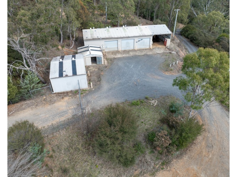 5 HEDLEY LANE, Mitta Mitta VIC 3701